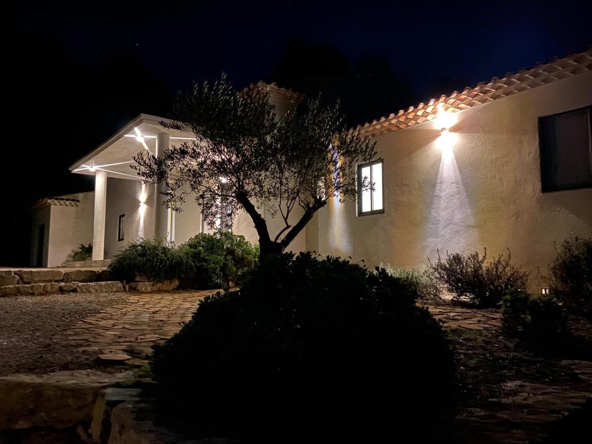 Magnifique Villa classée 4* meublé de tourisme Flassans-sur-Issole Exterior foto